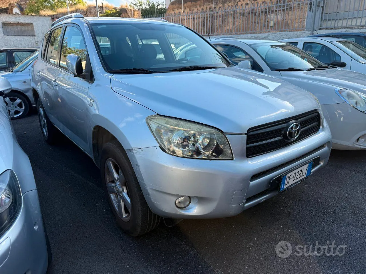 Toyota Rav4 2006 photo 2