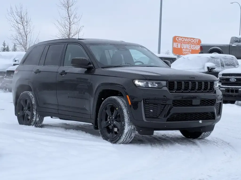 Jeep Grand Cherokee 2026 photo 2