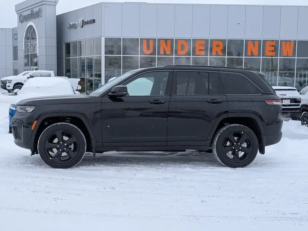 Jeep Grand Cherokee 2026 photo 5
