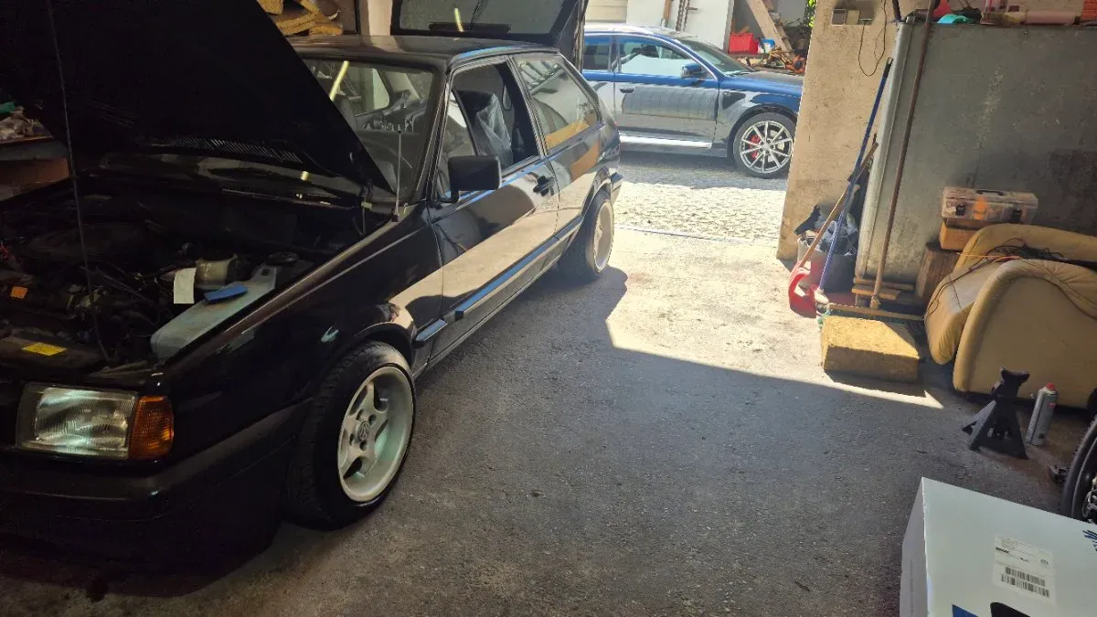 Volkswagen Polo 1992 photo 3