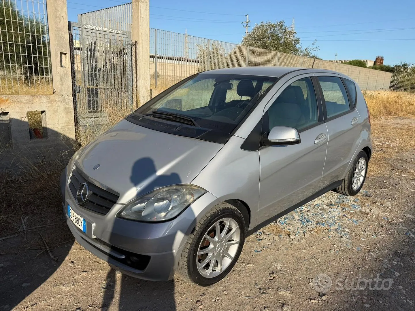 Mercedes-Benz A 180