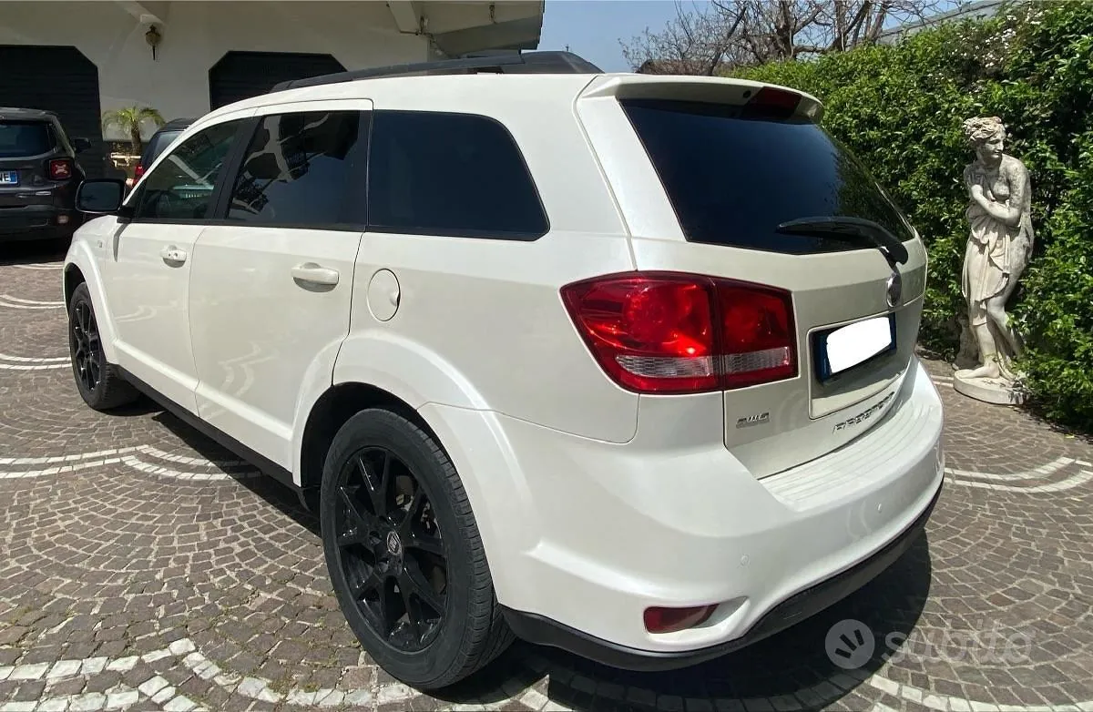 Fiat Freemont 2015 photo 3