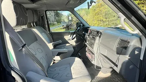 Volkswagen Multivan 2002 photo 5