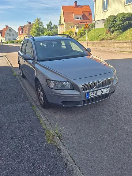 Volvo V50 2006 photo 2