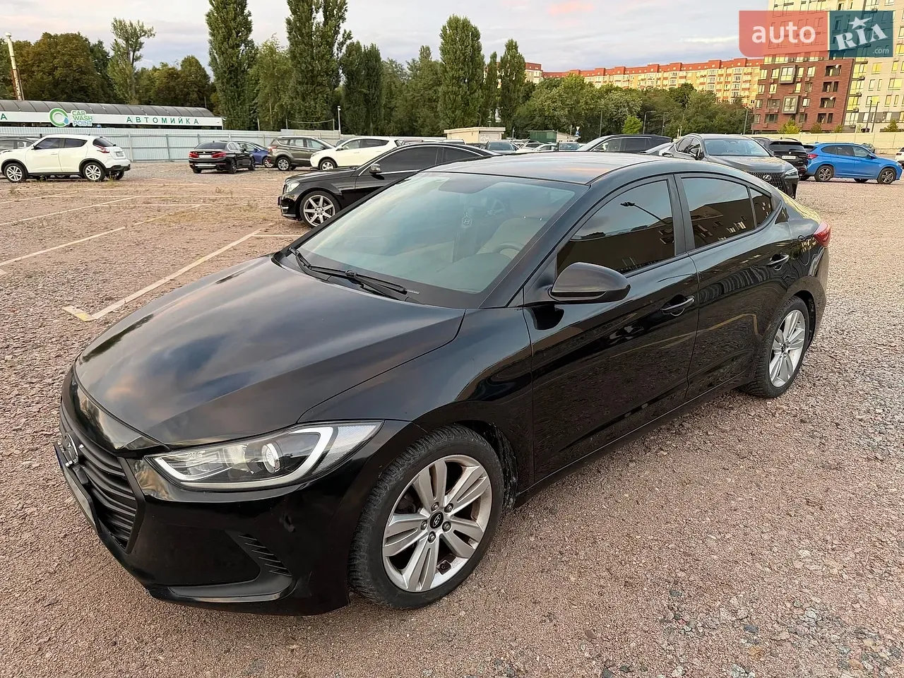 Hyundai Elantra 2017 photo 2