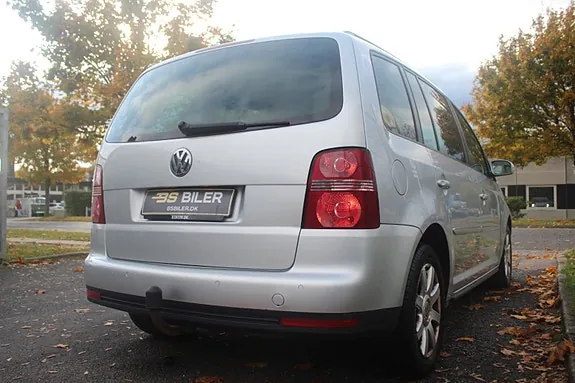 Volkswagen Touran 2007 photo 5