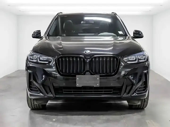 BMW X3 2024 photo 2