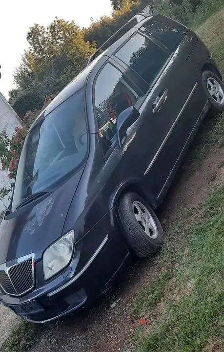 Lancia Phedra 2004 photo 2