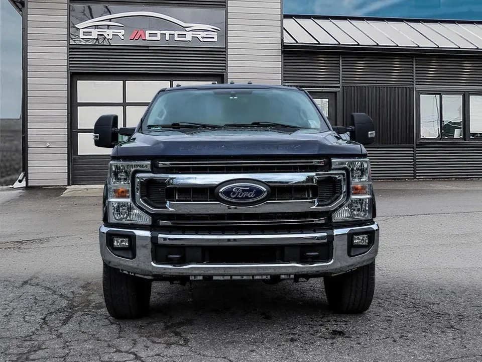 Ford F350 2022 photo 2