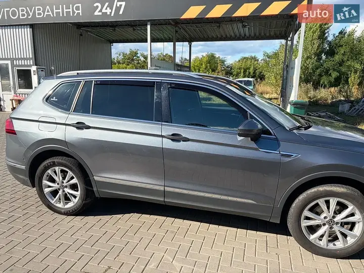 Volkswagen Tiguan Allspace 2020 photo 3