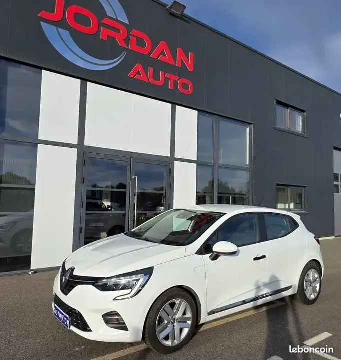 Renault Clio 2021 photo 2