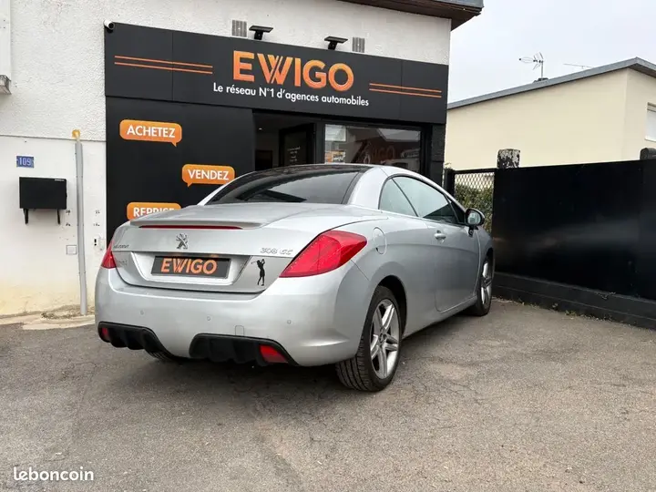 Peugeot 308 2012 photo 2