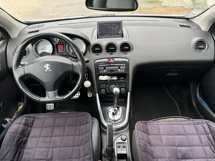 Peugeot 308 2012 photo 3
