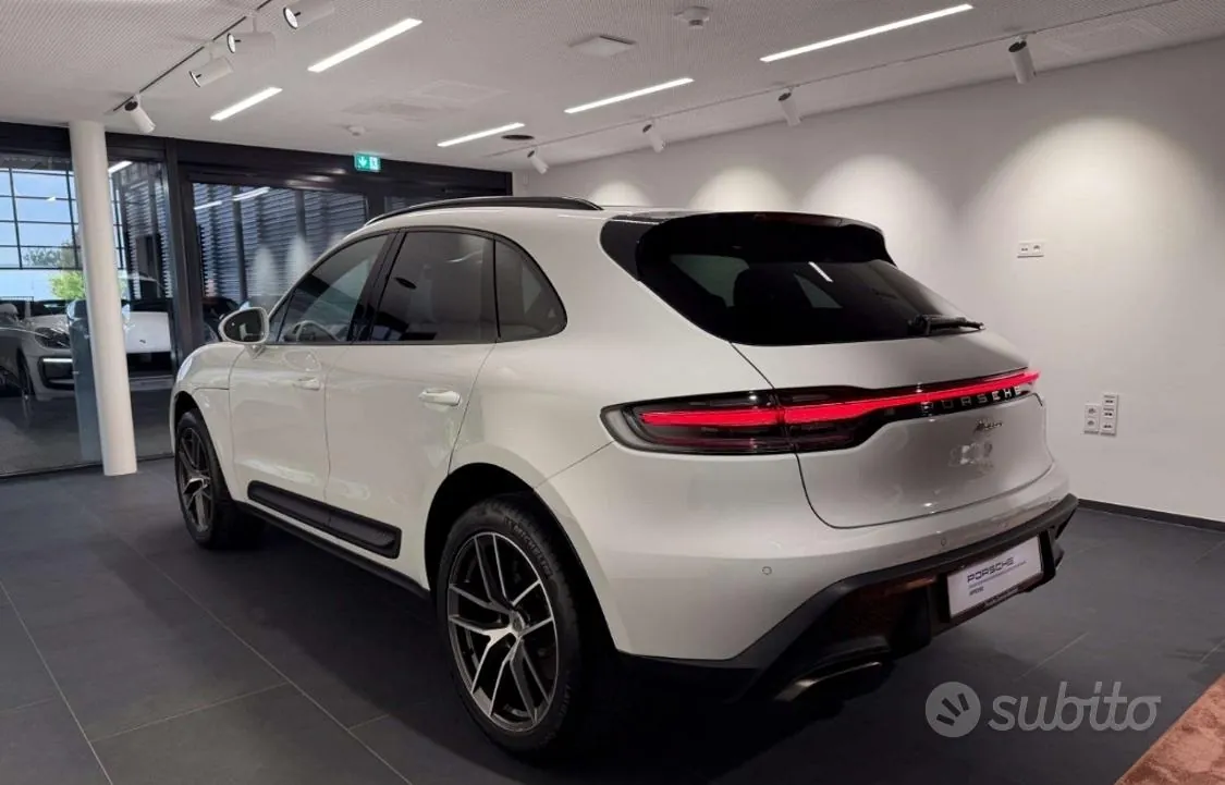 Porsche Macan 2022 photo 3