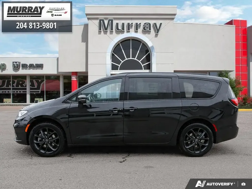 Chrysler Pacifica 2026 photo 2