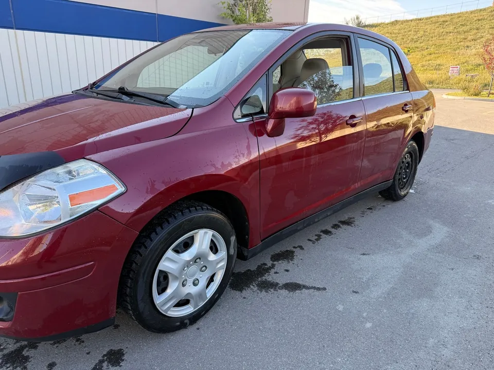 Nissan Versa 2008 photo 5