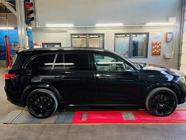 Mercedes-Benz Gls 2022 photo 3