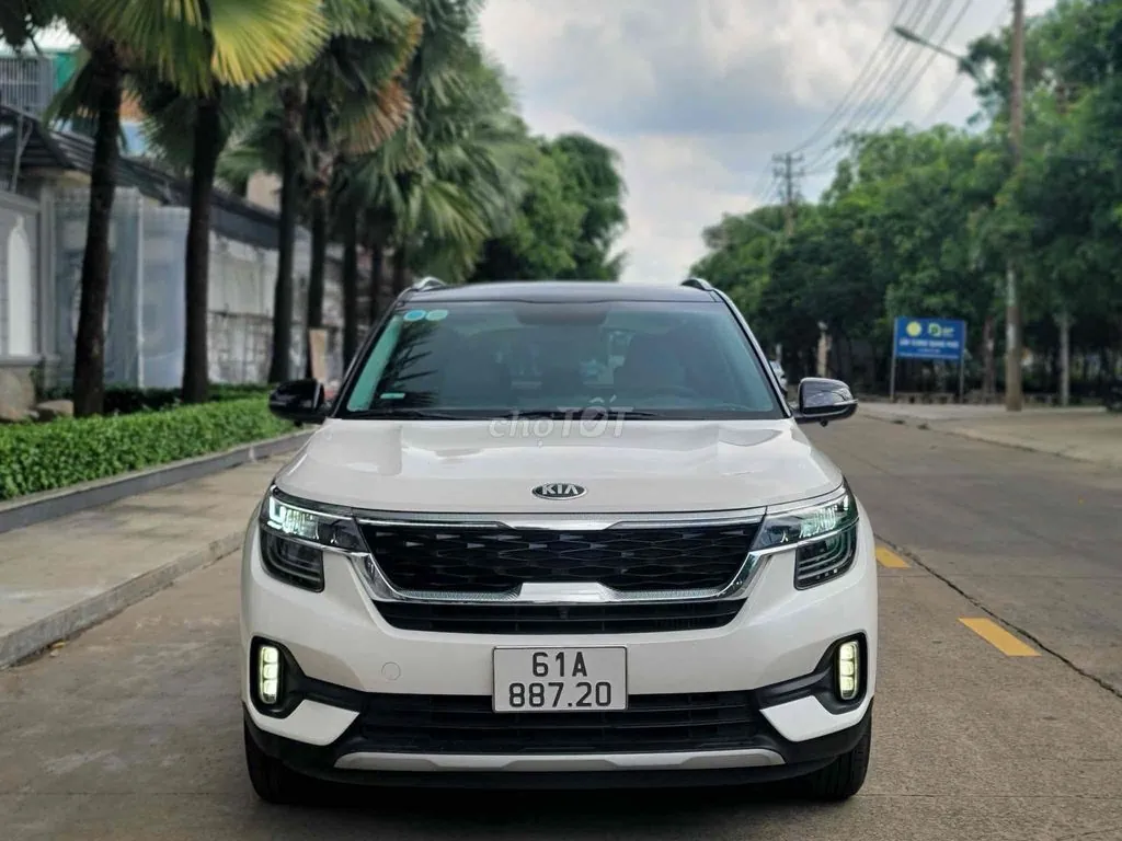 Kia Seltos 2022 photo 2
