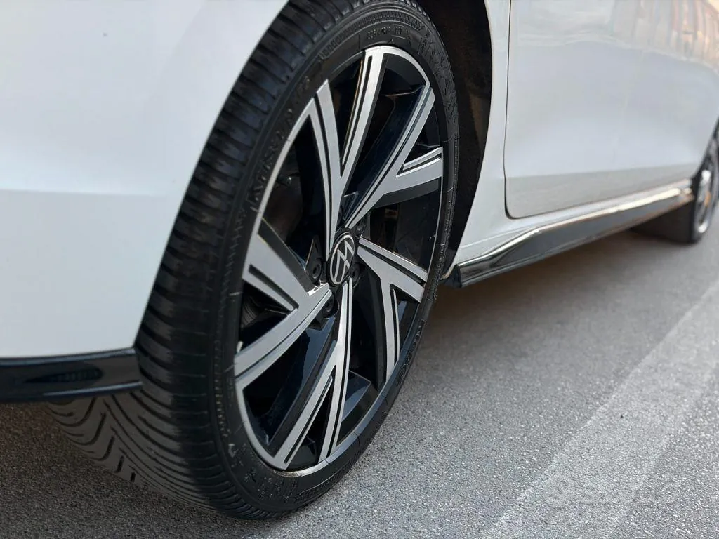 Volkswagen Golf 2022 photo 5