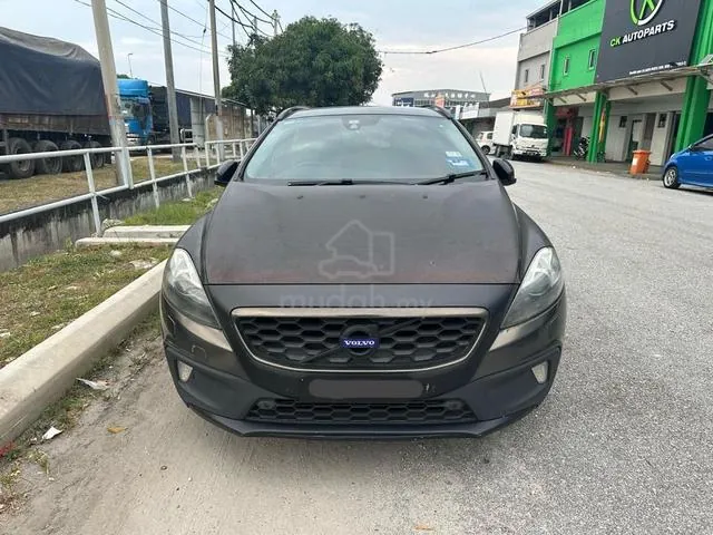 Volvo V40