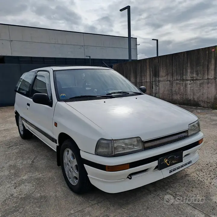 Daihatsu Charade 1988 photo 2
