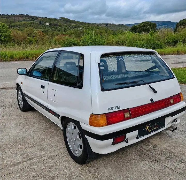 Daihatsu Charade 1988 photo 4