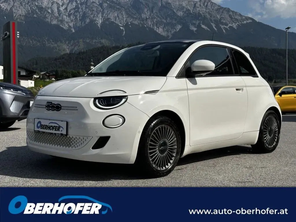 Fiat 500E