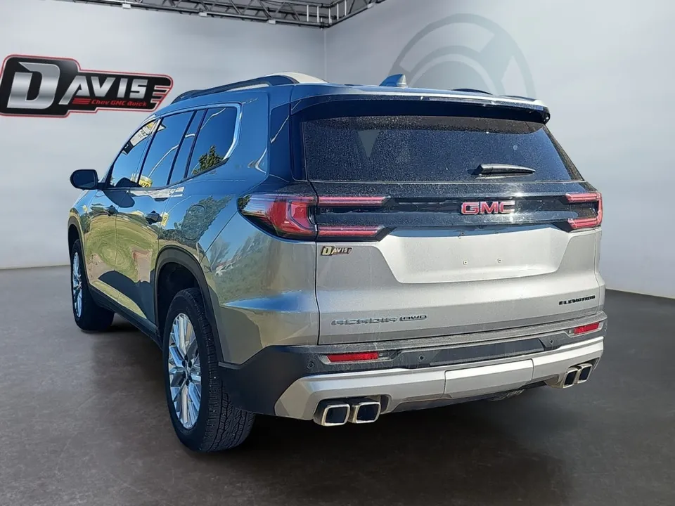 GMC Acadia 2025 photo 4