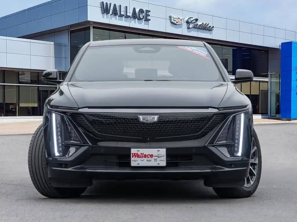 Cadillac Lyriq 2024 photo 2