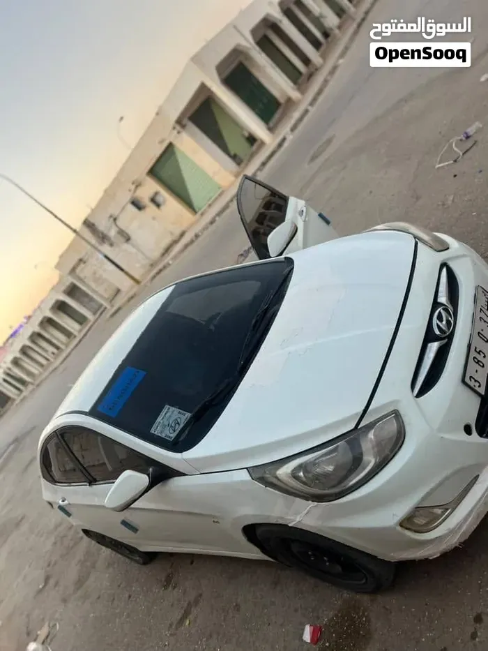 Hyundai Accent 2014 photo 4