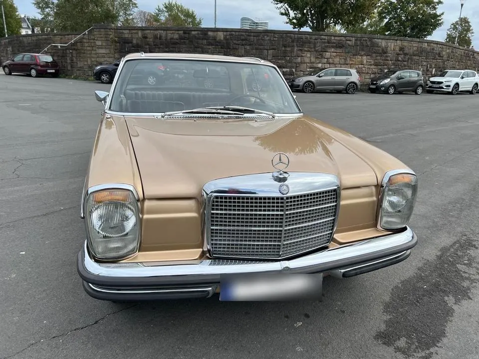 Mercedes-Benz 250 Ce