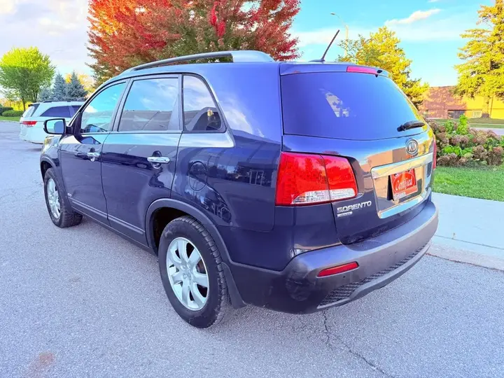 Kia Sorento 2013 photo 3