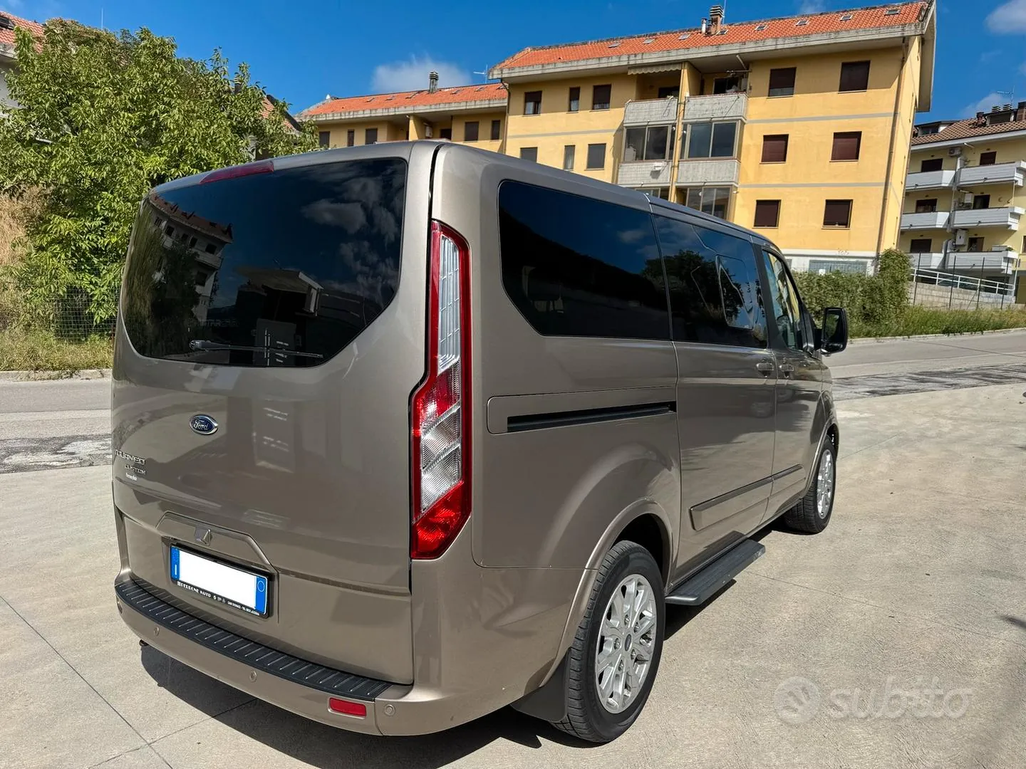 Ford Tourneo Custom 2021 photo 4