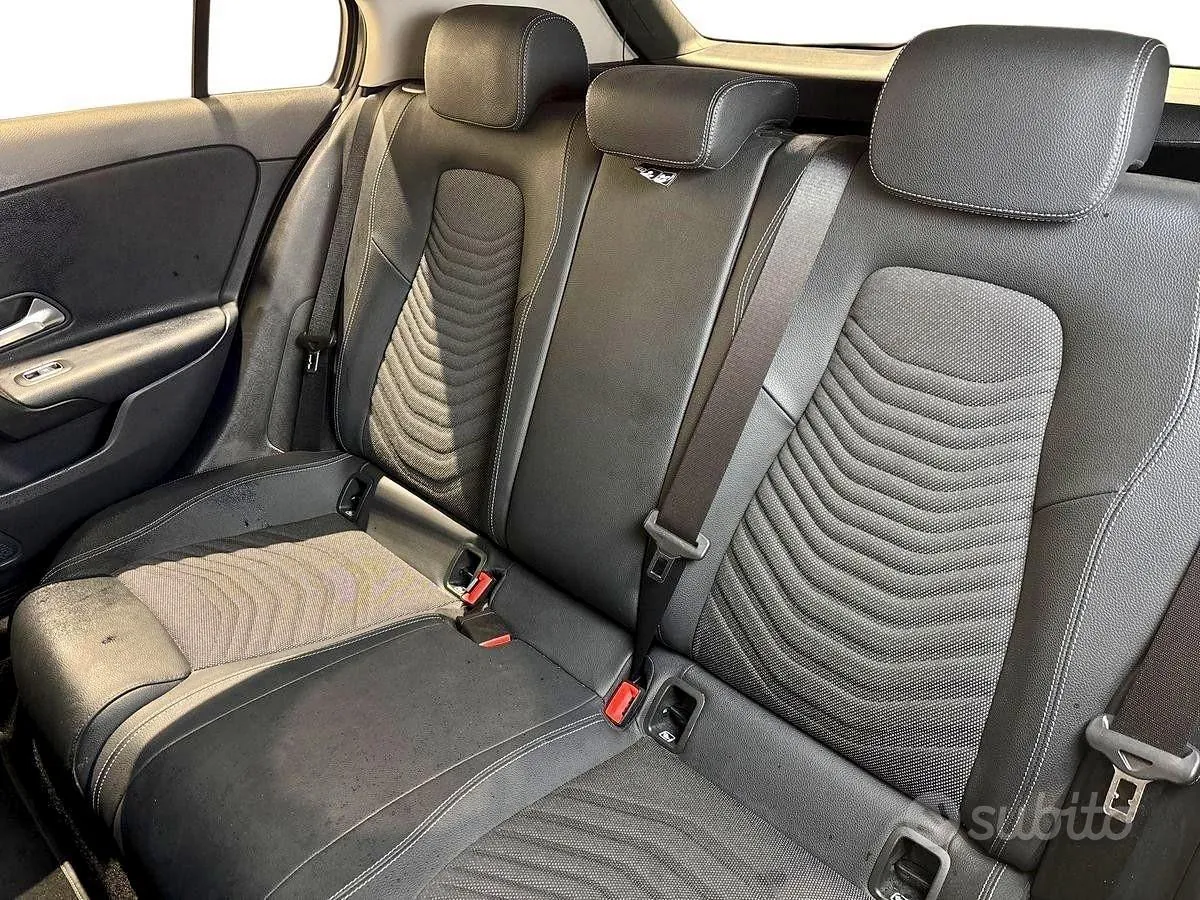 Mercedes-Benz A-Class 2024 photo 3