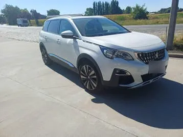 Peugeot 5008 2020 photo 2