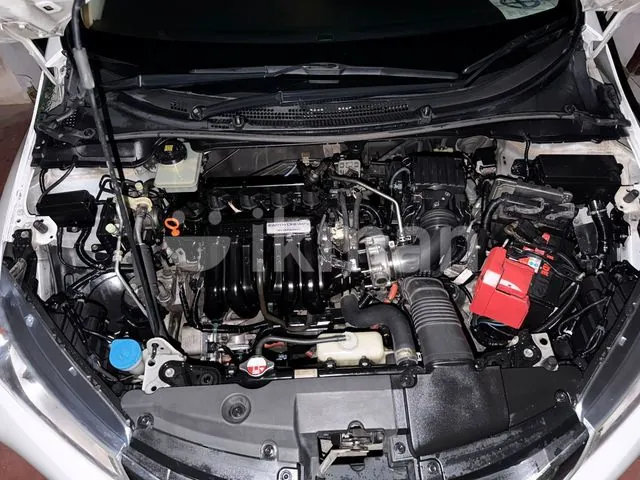 Honda Grace 2015 photo 3