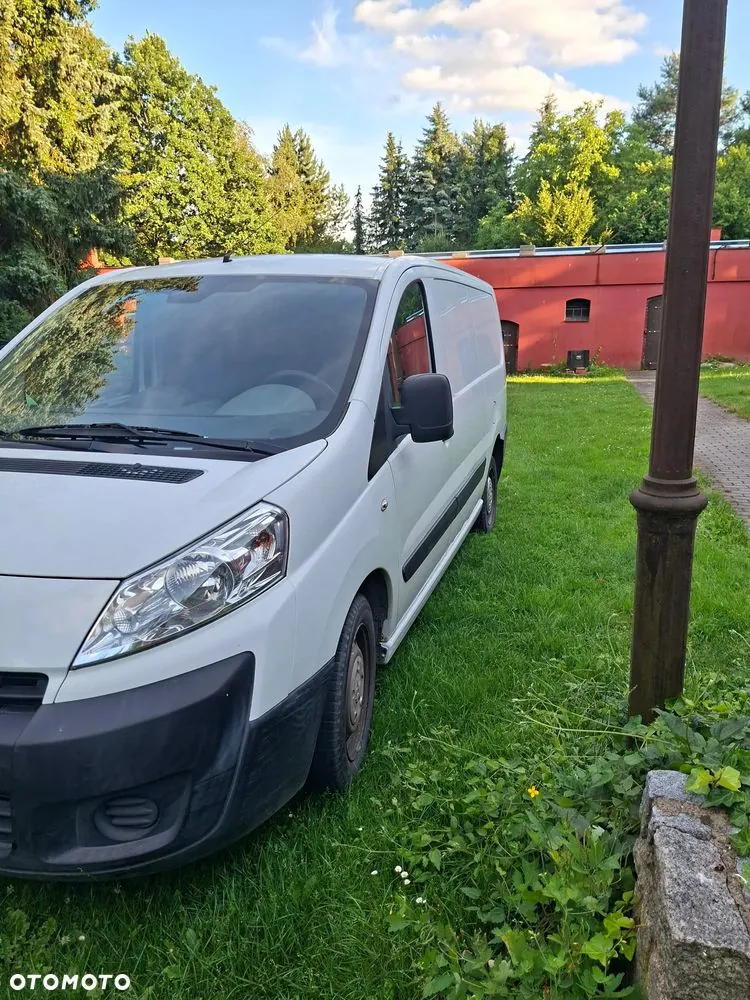 Peugeot Expert 2013 photo 2