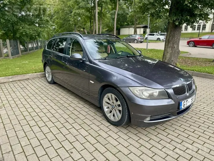 BMW 325