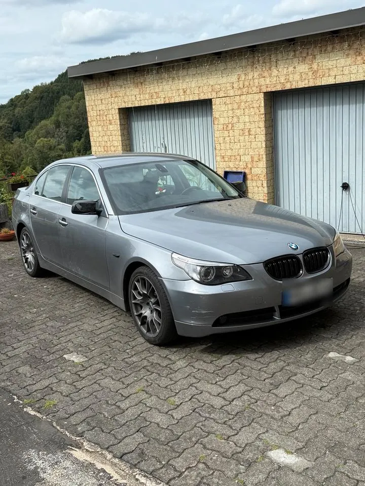 BMW E60