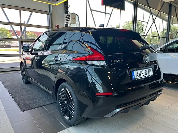 Nissan Leaf 2023 photo 5
