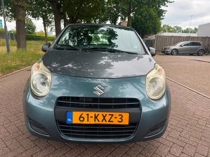 Suzuki Alto 2010 photo 2