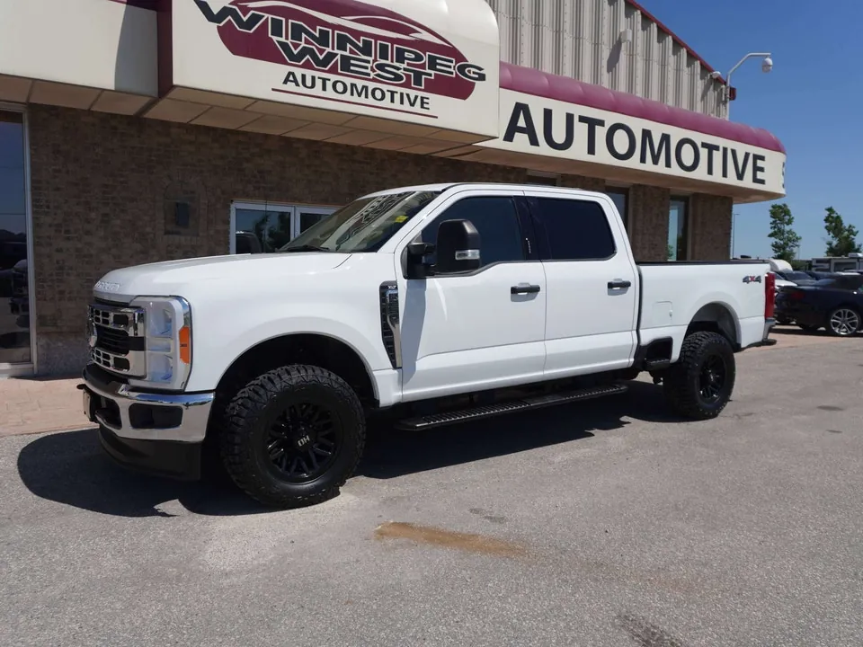 Ford F250 2023 photo 4