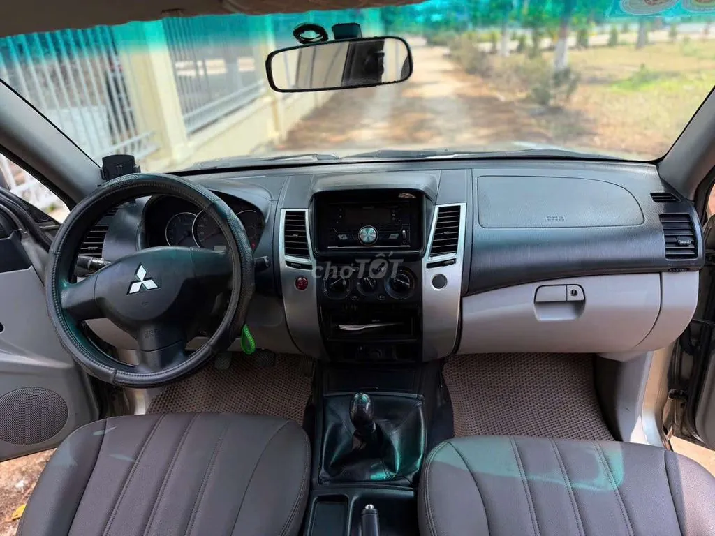 Mitsubishi Pajero Sport 2017 photo 3