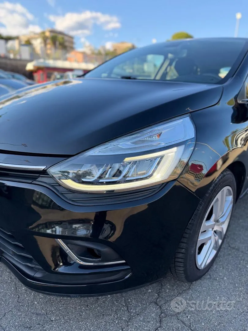 Renault Clio 2019 photo 3