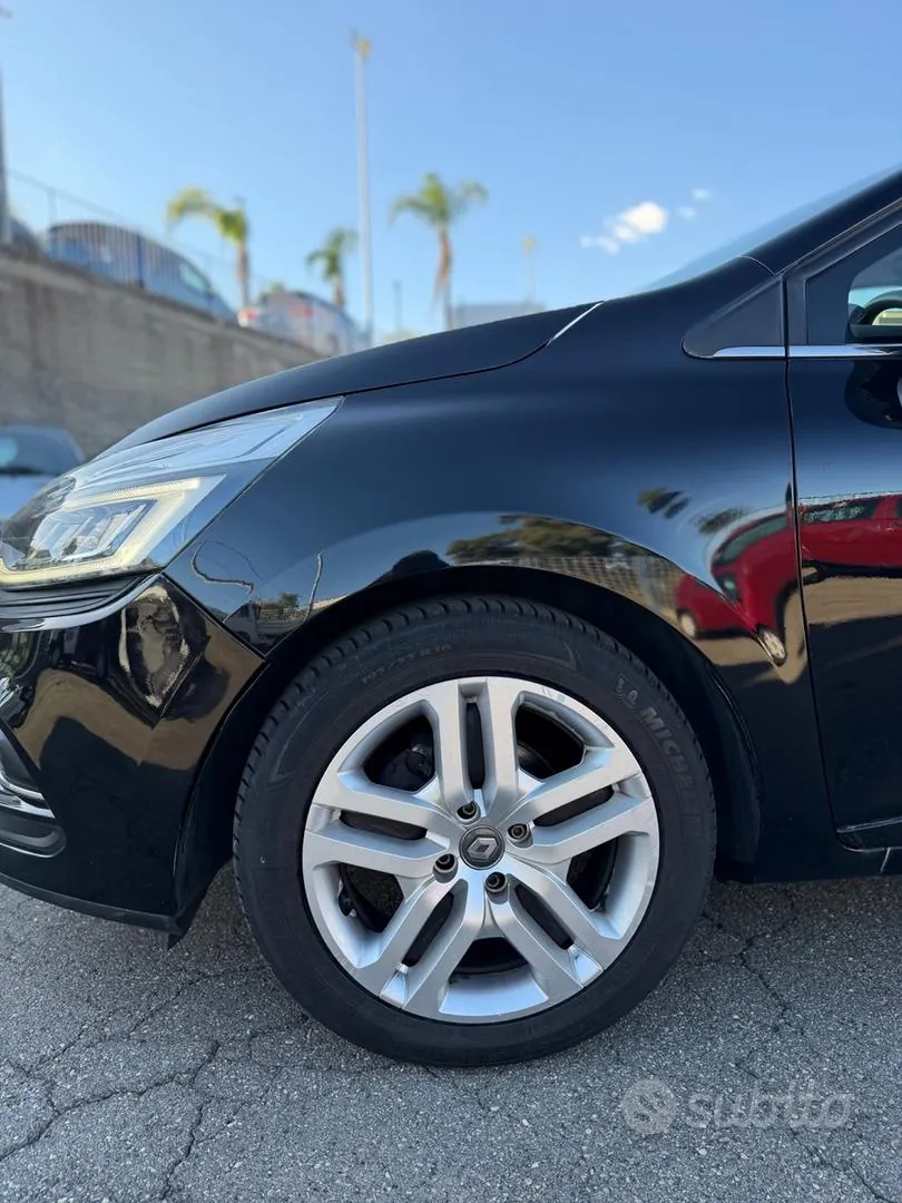 Renault Clio 2019 photo 4