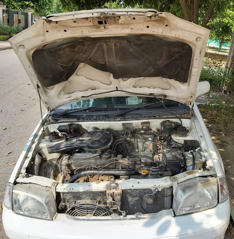 Suzuki Cultus