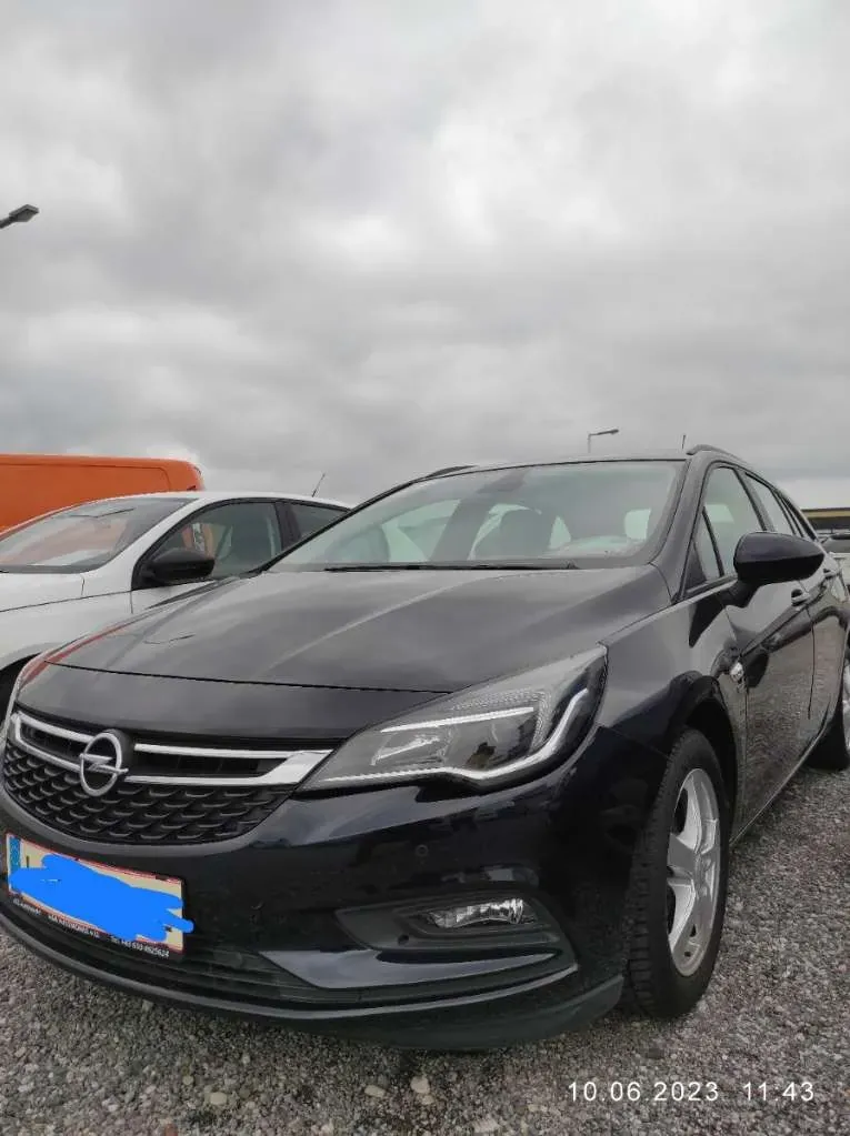 Opel Astra 2019 photo 3