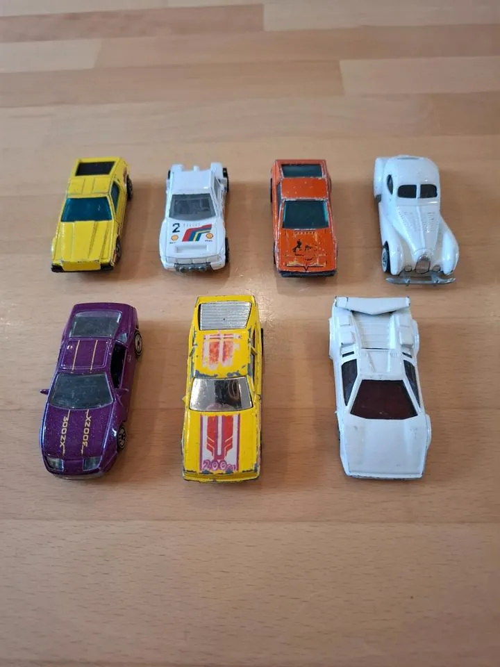 Hot Wheels Autos