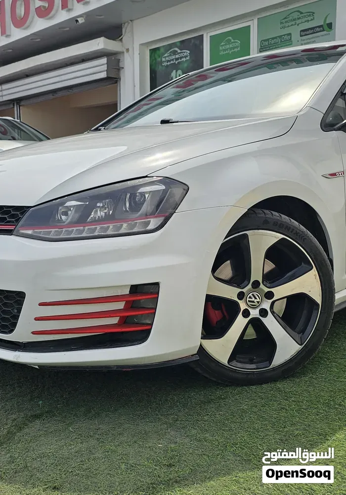 Volkswagen Golf Gti 2015 photo 2