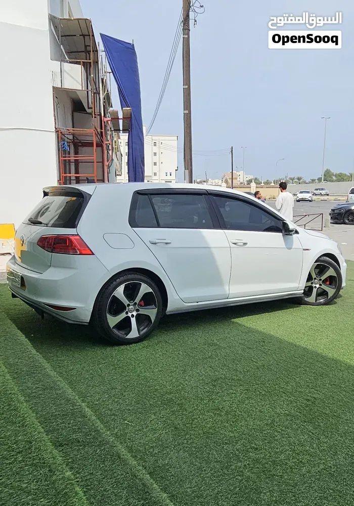 Volkswagen Golf Gti 2015 photo 4